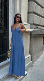 Women's long dress with adjustable strap made of blue linen fabric